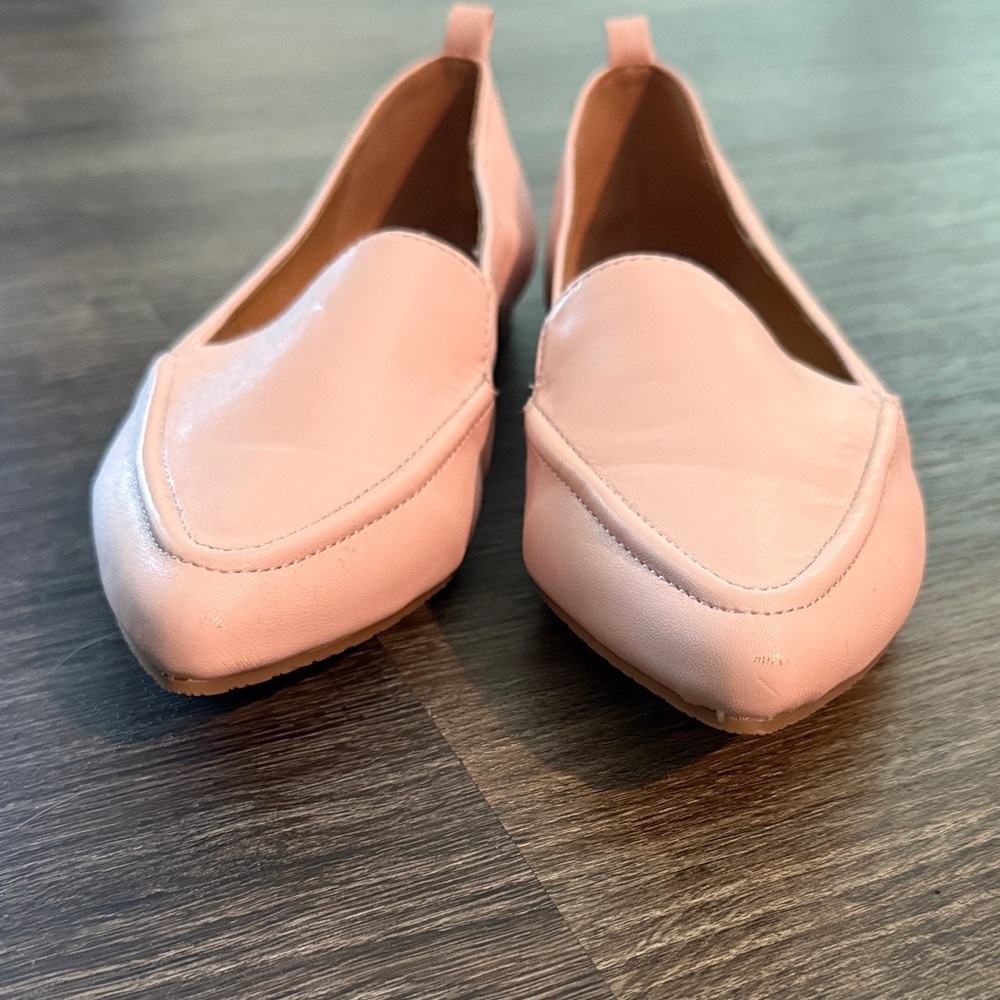 Brand new Nest Women's Pointed Slip-On Flats in Light Pink - Picture 5 of 5